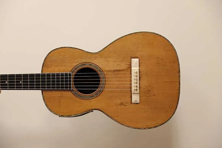 Great Acoustics: Joan Baez's Circa 1880 Martin Style 0-40